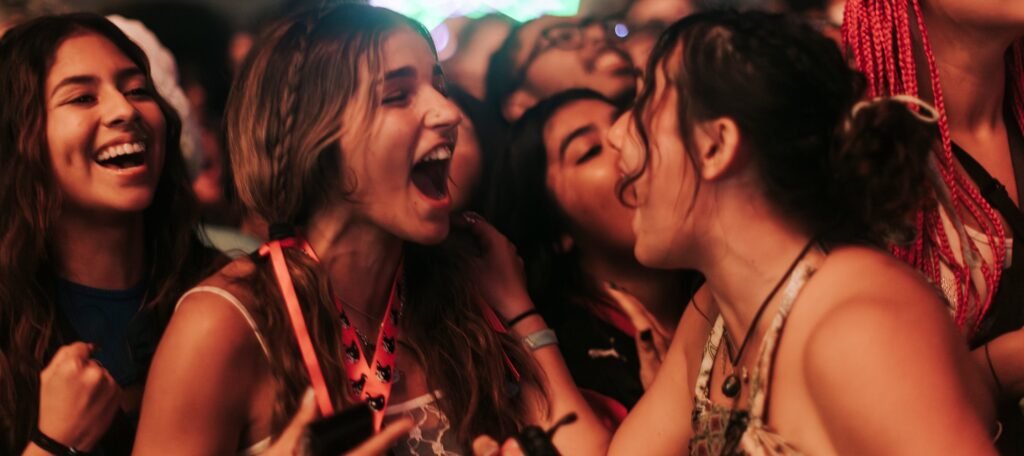 Mulheres São as Arquitetas dos Shows ao Vivo — e a Indústria Ainda Não Percebeu